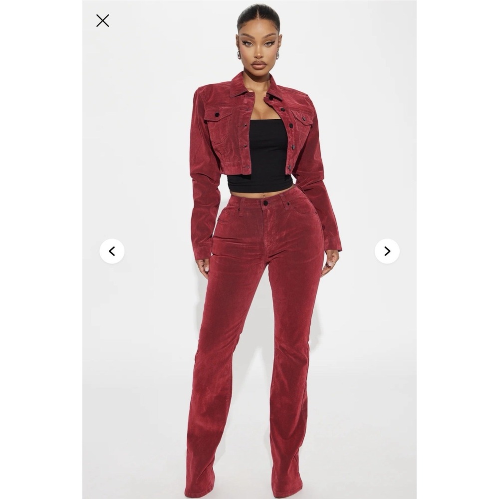 Fashion Nova Women's Velvet Burgundy Set Size 9 Pants‎ Med Jacket NEW I0198